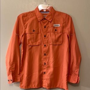 Magellan fishing shirt youth size medium